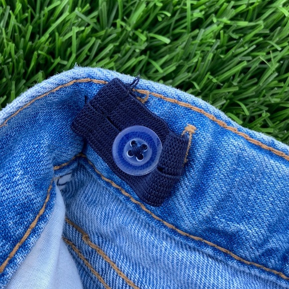 Old Navy Girl’s Jeans // Size 8 // Boyfriend Style - Picture 5 of 11